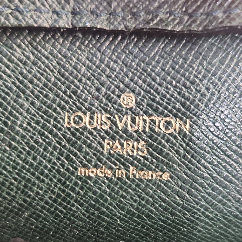 Louis Vuitton Baikal Taiga Wristlet With COA - Picture 2 of 13